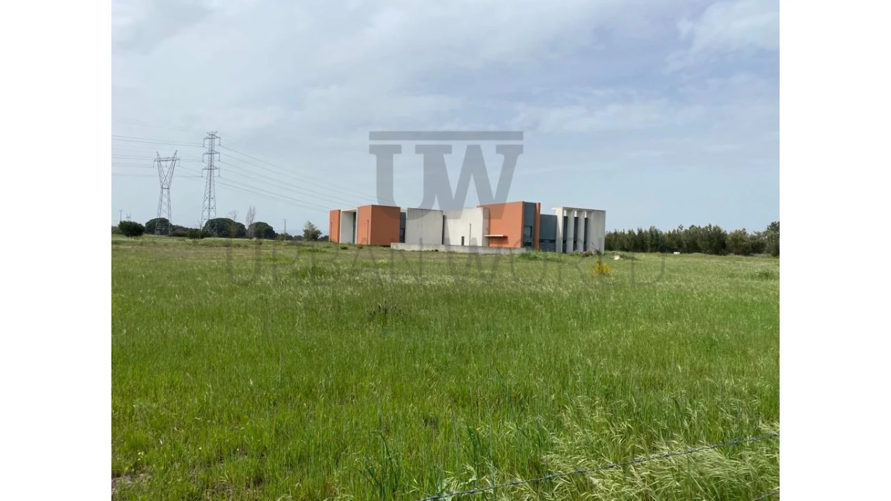 Armazém para Venda em Samora Correia Foto 2