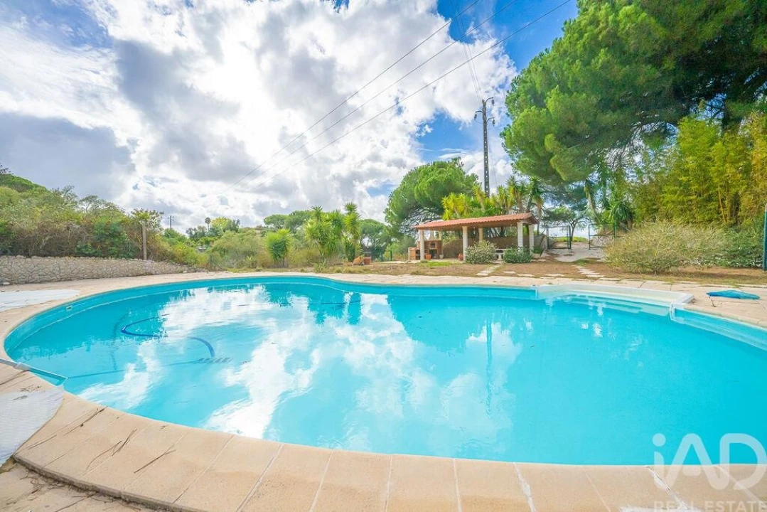 Moradia T14 para Venda em Quinta do Anjo Foto 1