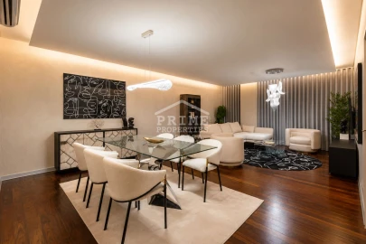 Apartamento T2 para Venda em Funchal (Se)