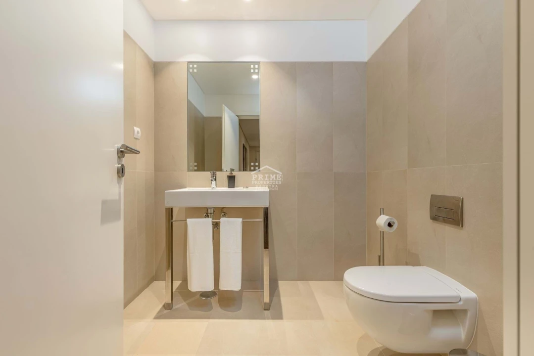 Apartamento T2 para Venda em Funchal (Se) Foto 16
