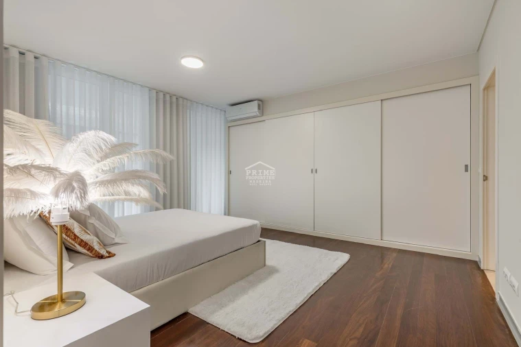 Apartamento T2 para Venda em Funchal (Se) Foto 8