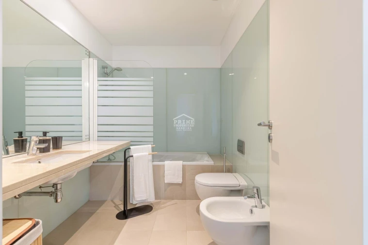 Apartamento T2 para Venda em Funchal (Se) Foto 15