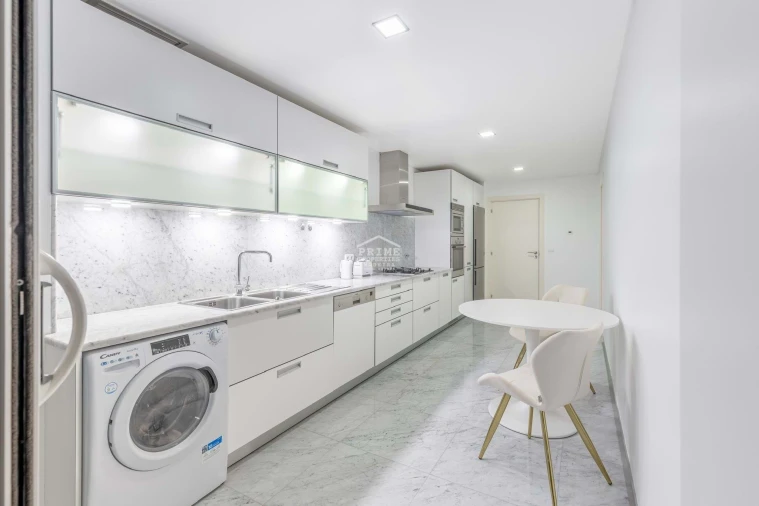 Apartamento T2 para Venda em Funchal (Se) Foto 7