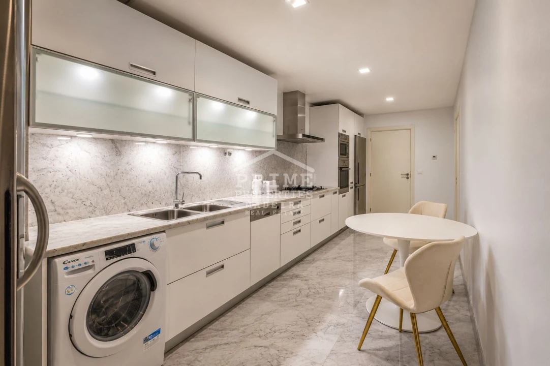 Apartamento T2 para Venda em Funchal (Se) Foto 9