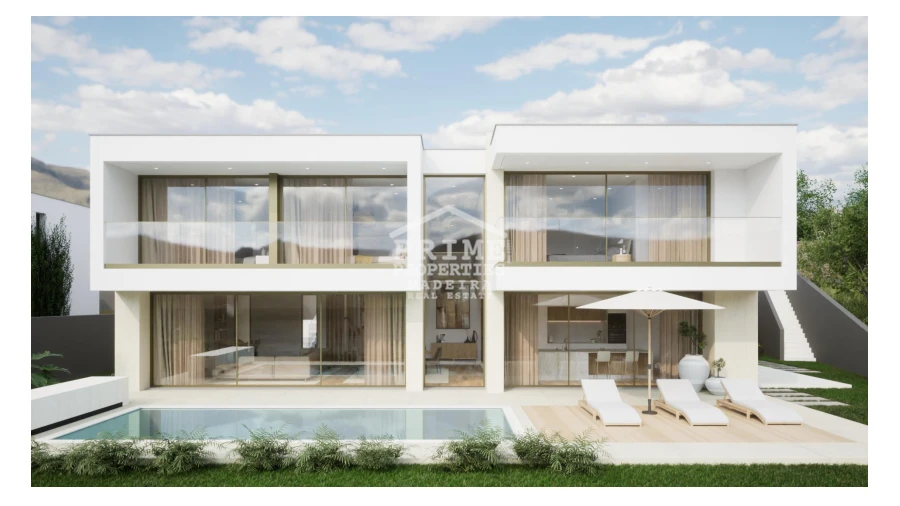 Moradia T3 para Venda em Estreito da Calheta Foto 3