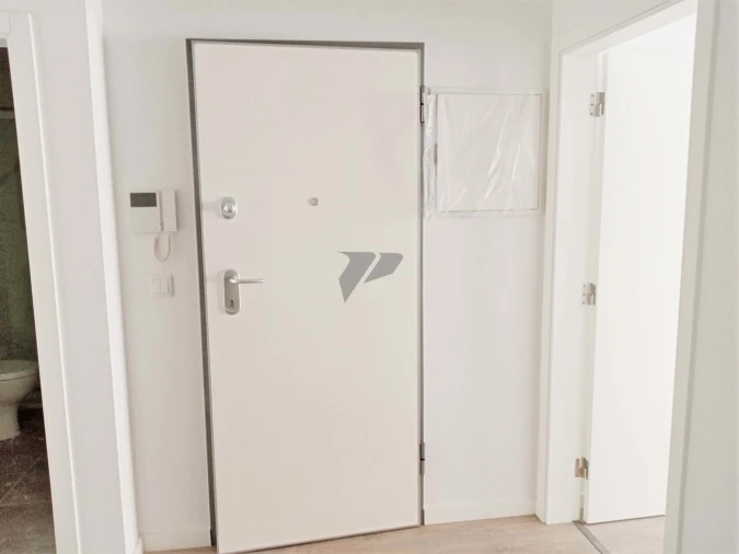 Apartamento T2 para Venda em Seixal Foto 13