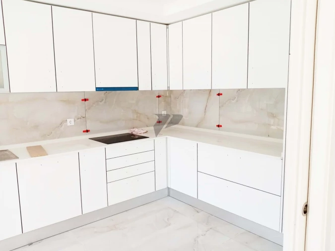Apartamento T2 para Venda em Seixal Foto 8