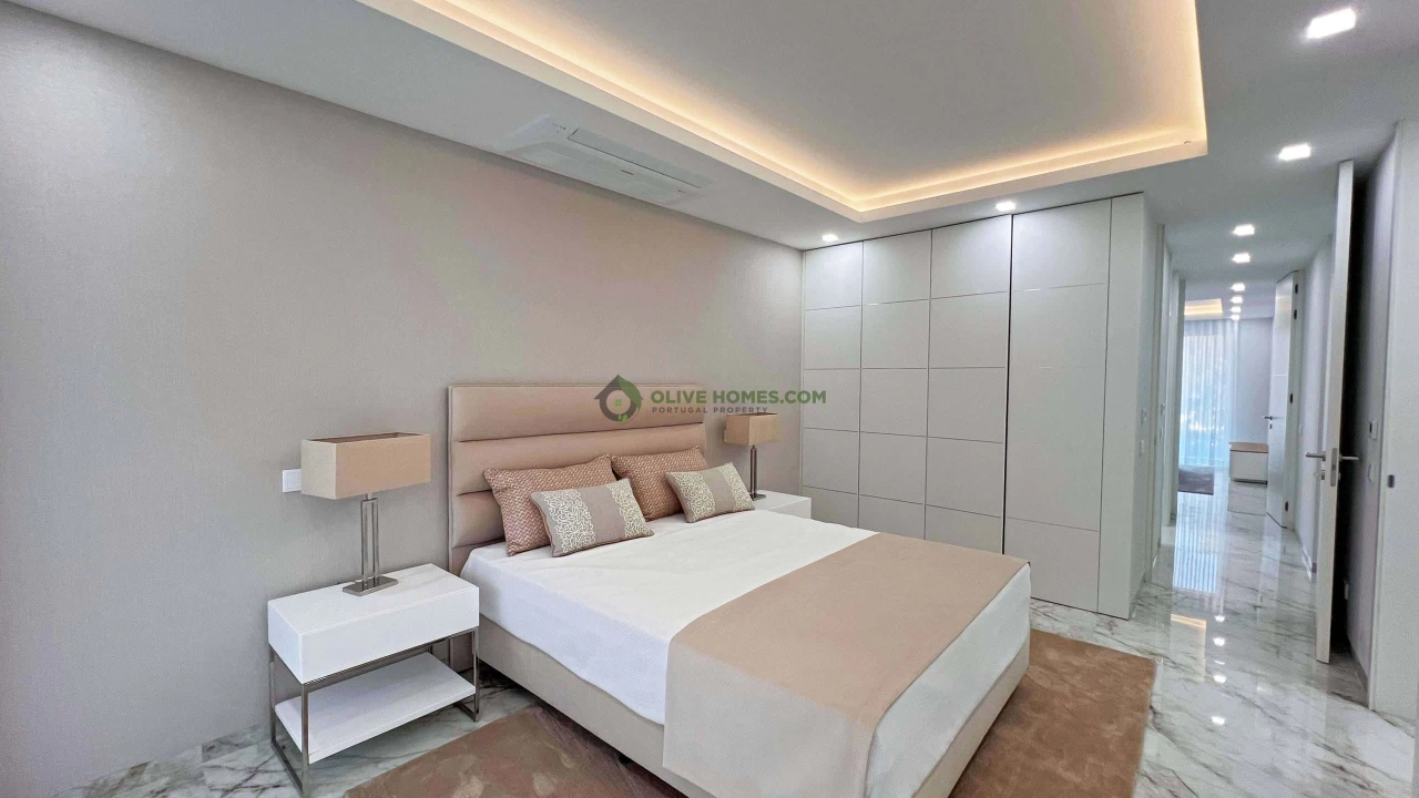 Apartamento T2 para Venda em Lagos (São Sebastião e Santa Maria) Foto 17