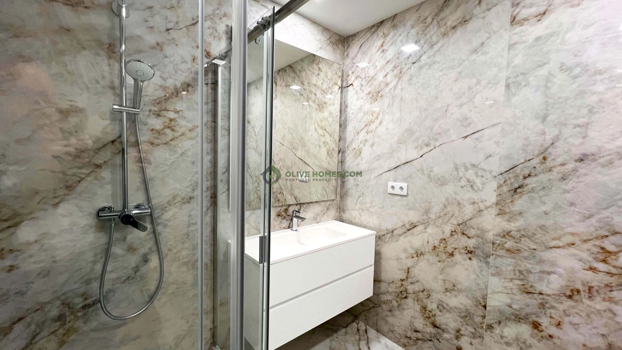 Apartamento T2 para Venda em Lagos (São Sebastião e Santa Maria) Foto 15