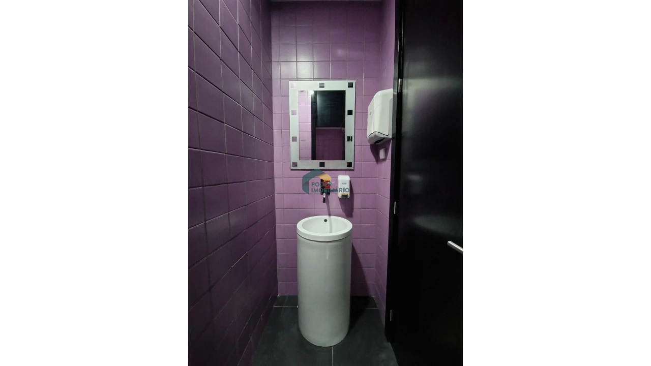 Negócio para Venda em Alpendorada, Várzea e Torrão Foto 26