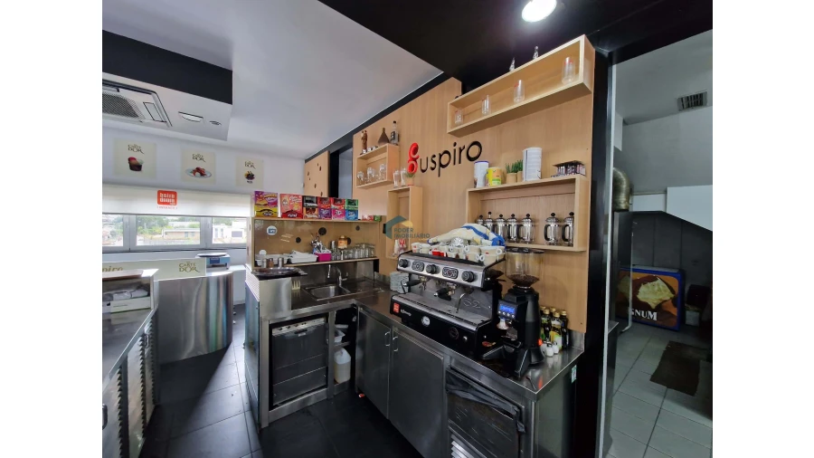 Negócio para Venda em Alpendorada, Várzea e Torrão Foto 23