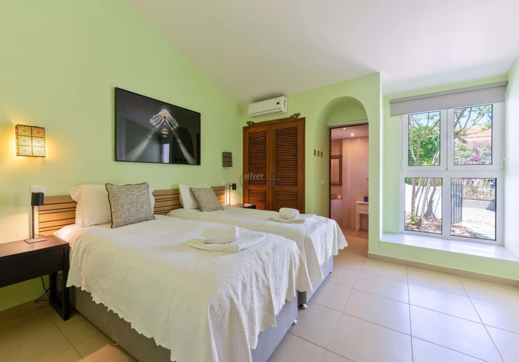 Moradia T2 para Arrendamento férias em Quarteira Foto 13