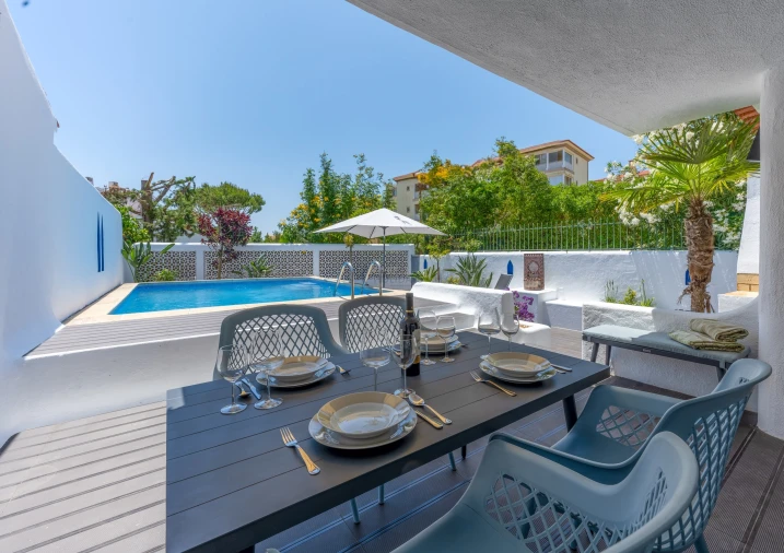 Moradia T2 para Arrendamento férias em Quarteira Foto 3