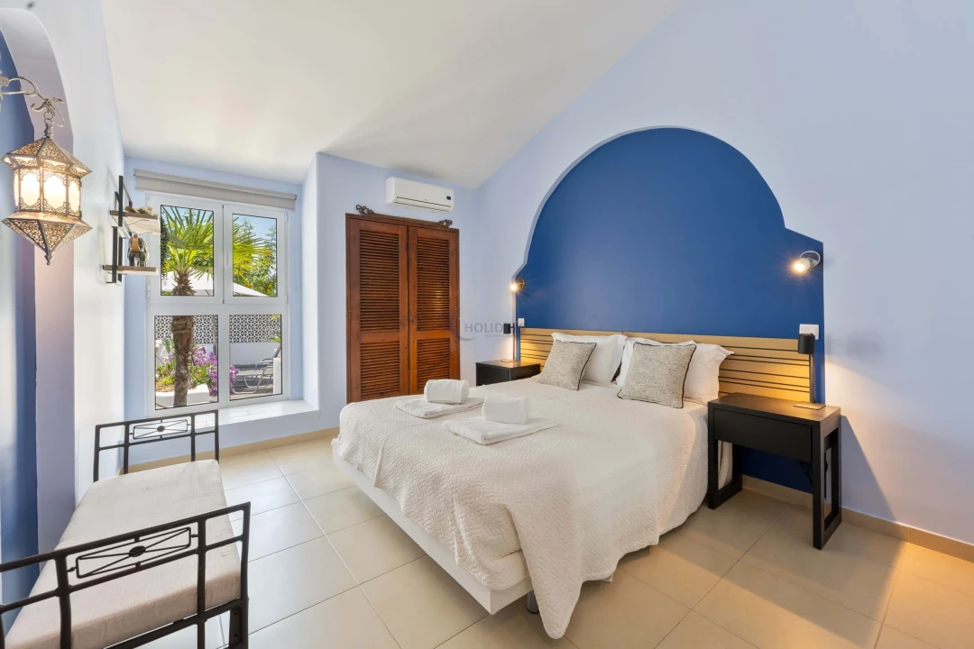 Moradia T2 para Arrendamento férias em Quarteira Foto 22