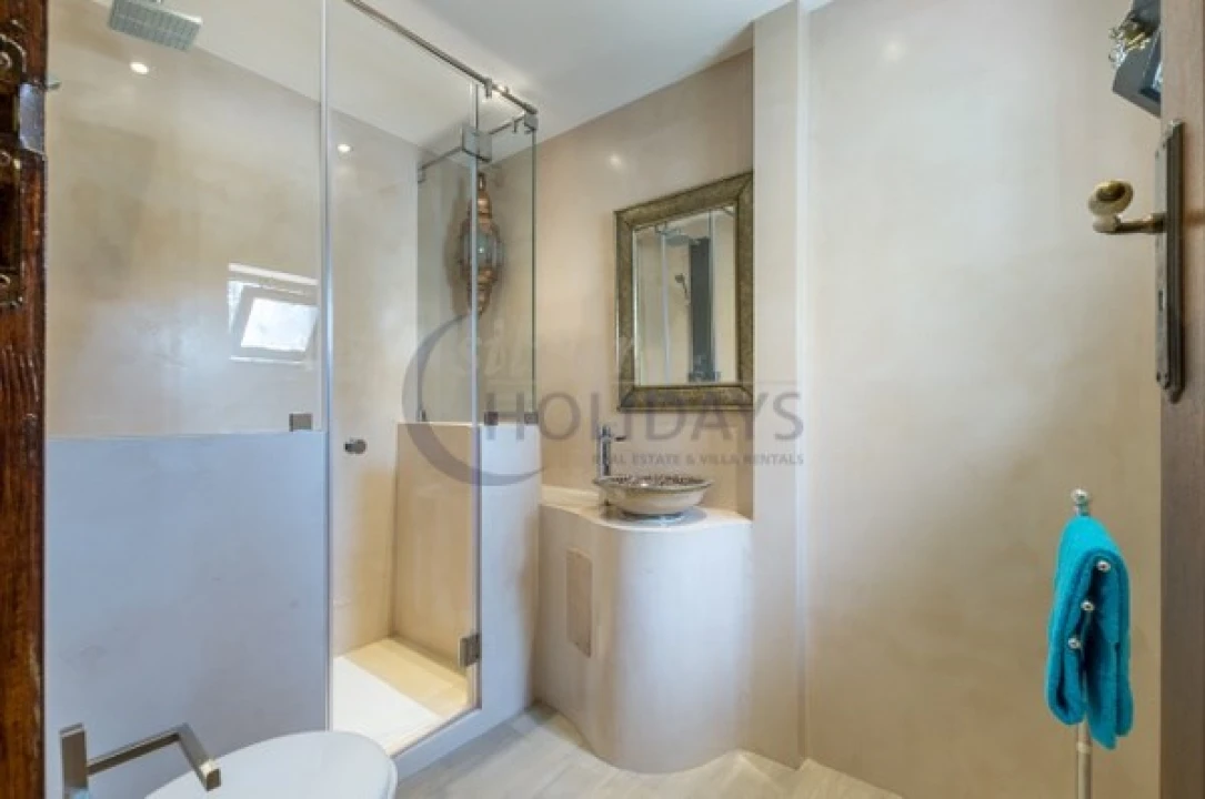 Moradia T2 para Arrendamento férias em Quarteira Foto 14