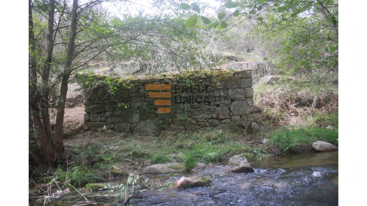 Moradia T1 para Venda em Tinhela e Alvarelhos Foto 7