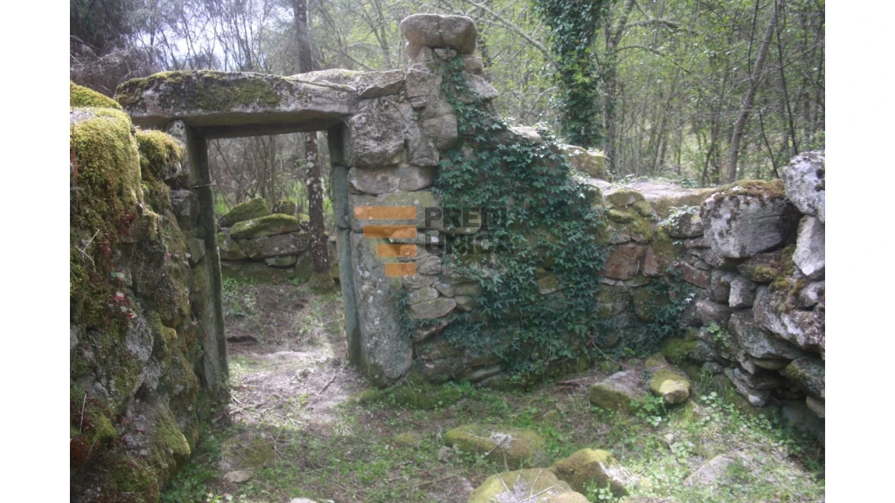 Moradia T1 para Venda em Tinhela e Alvarelhos Foto 8