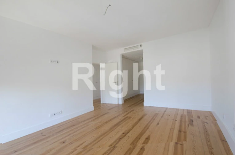 Apartamento T3 para Venda em Avenidas Novas Foto 10