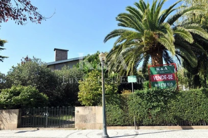 Moradia T8 para Venda em Aldoar, Foz do Douro e Nevogilde