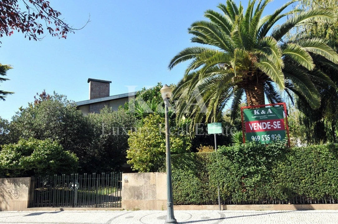 Moradia T8 para Venda em Aldoar, Foz do Douro e Nevogilde Foto 5