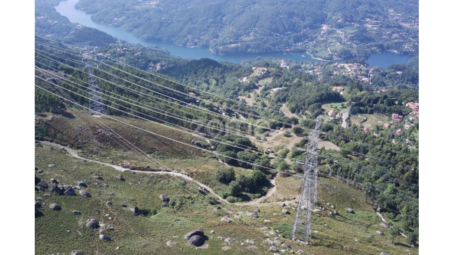 Terreno para Venda em Caniçada e Soengas Foto 44