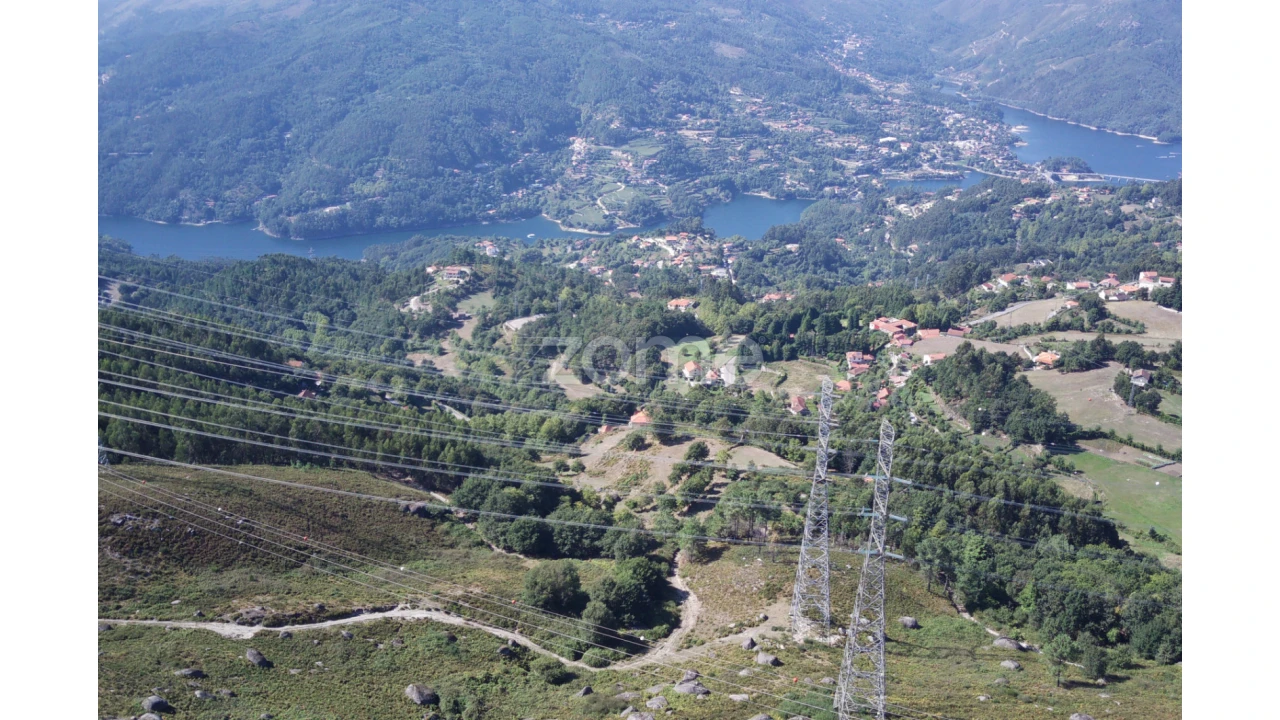 Terreno para Venda em Caniçada e Soengas Foto 42