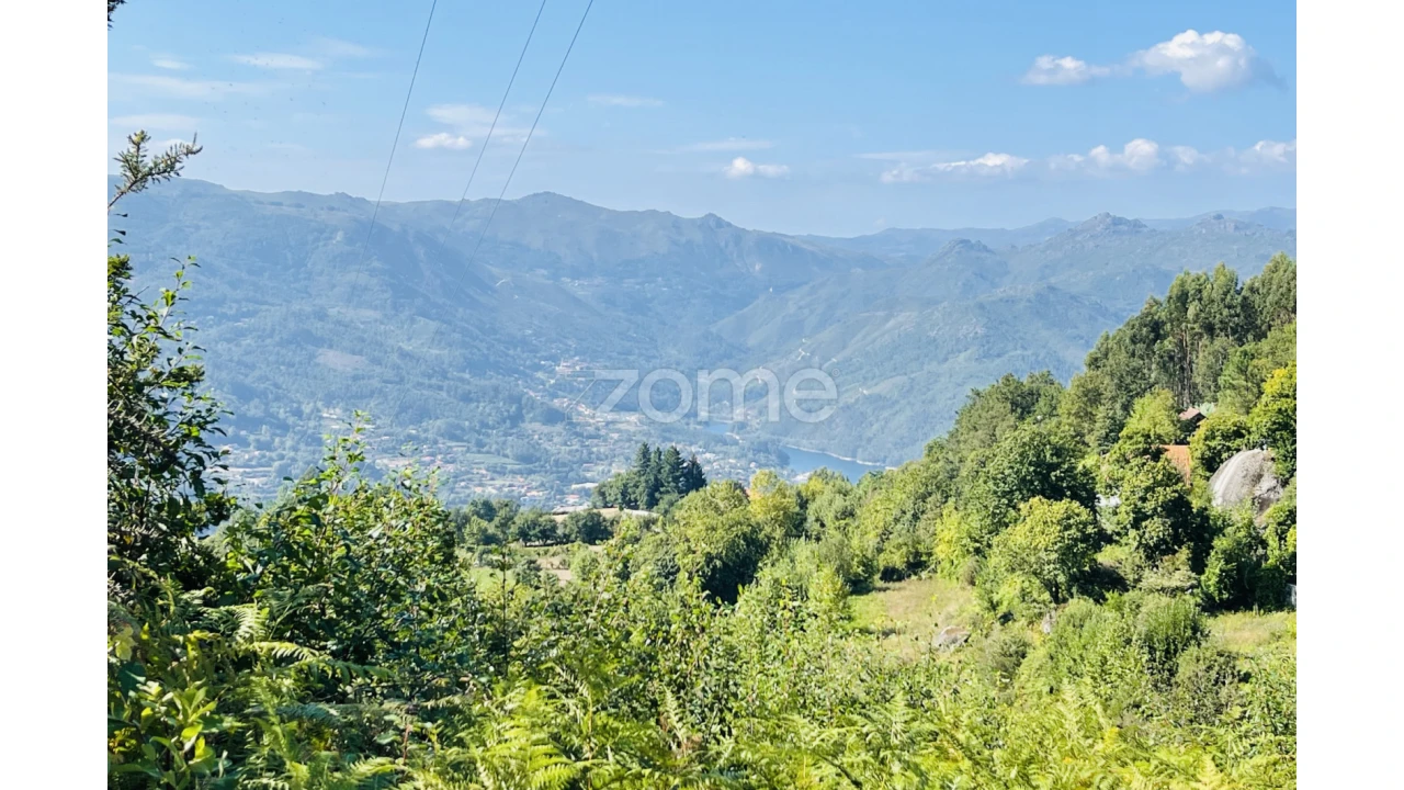 Terreno para Venda em Caniçada e Soengas Foto 3