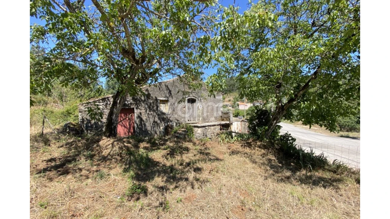 Moradia T2 para Venda em São Miguel, Santa Eufémia e Rabaçal Foto 1
