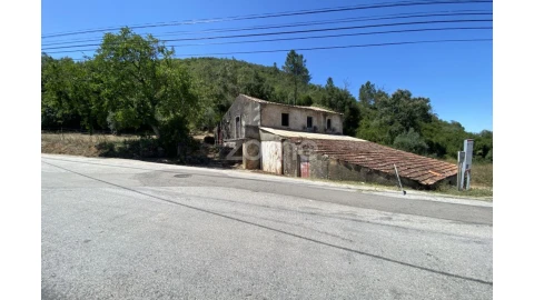Moradia T2 para Venda em São Miguel, Santa Eufémia e Rabaçal