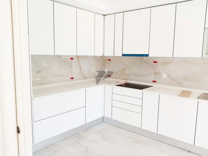 Apartamento T3 para Venda em Seixal Foto 4