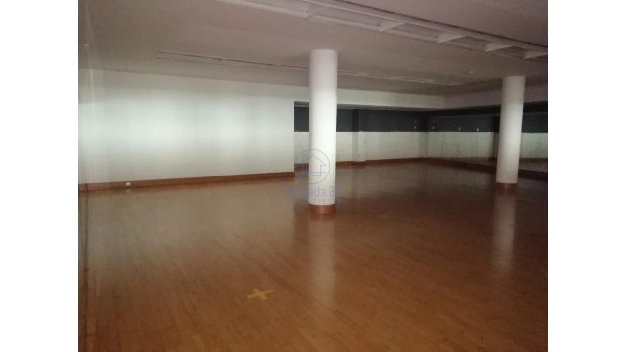 Negócio para Arrendamento em Paranhos Foto 8