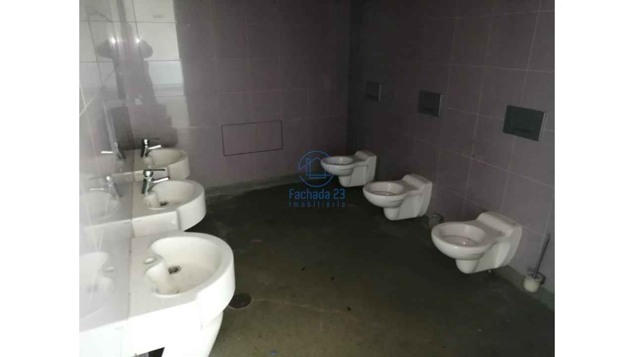 Negócio para Arrendamento em Paranhos Foto 36