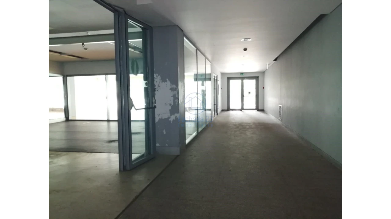 Negócio para Arrendamento em Paranhos Foto 31