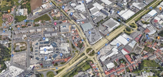 Armazém para Venda em Ramalde