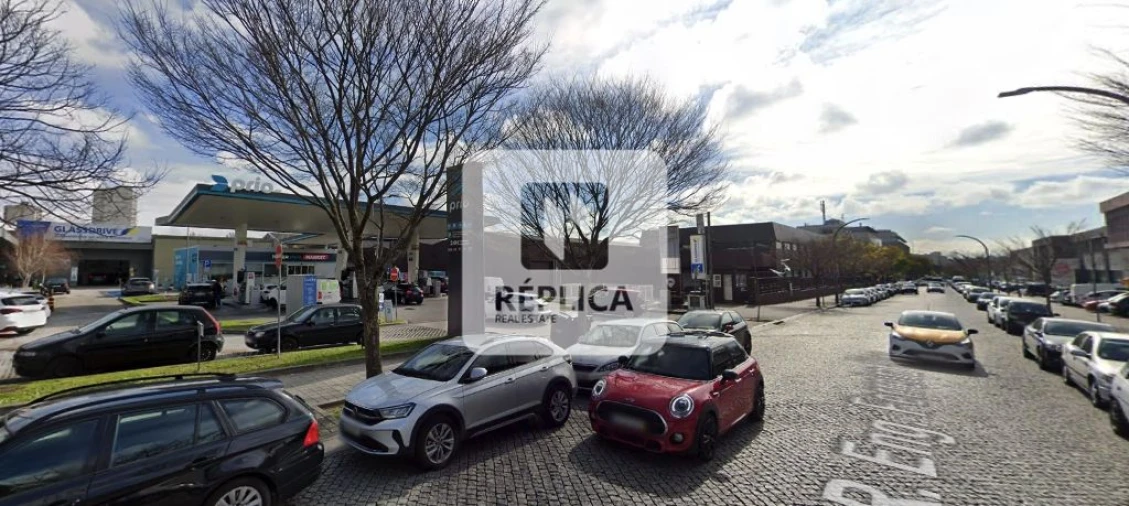 Armazém para Venda em Ramalde Foto 2