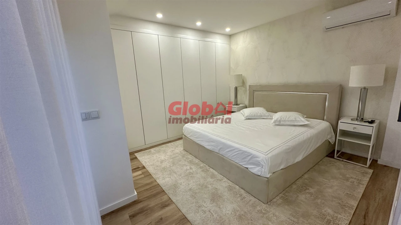 Apartamento T2 para Venda em Ranhados Foto 13