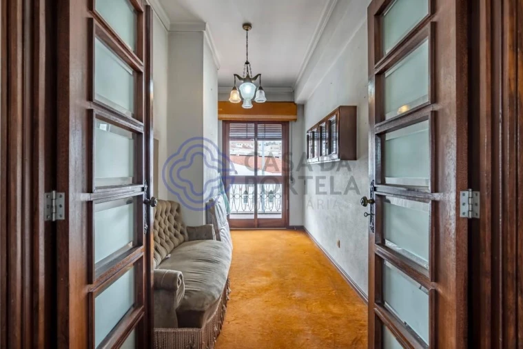 Moradia T6 para Venda em Paranhos Foto 15