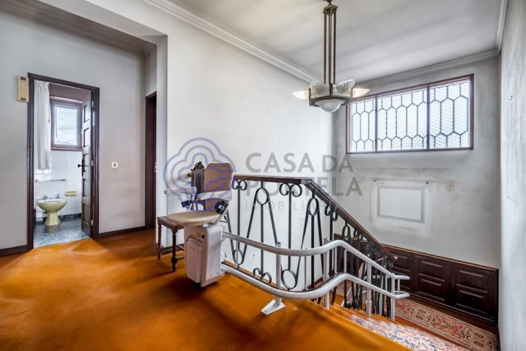 Moradia T6 para Venda em Paranhos Foto 13