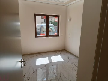 Apartamento T5 para Venda em Portimão