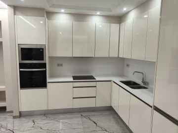 Apartamento T5 para Venda em Portimão