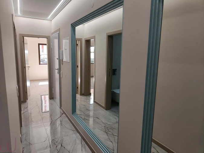 Apartamento T5 para Venda em Portimão Foto 7