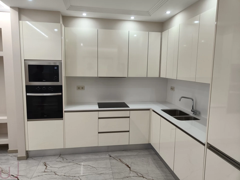 Apartamento T5 para Venda em Portimão Foto 10