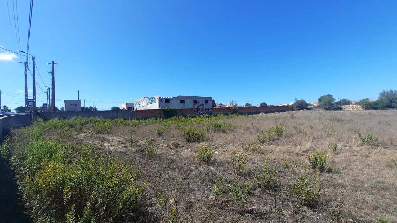 Terreno para Venda em Agualva e Mira-Sintra Foto 8