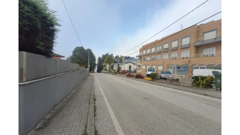 Terreno para Venda em Nogueira da Regedoura