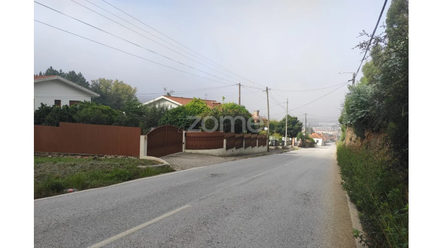 Terreno para Venda em Nogueira da Regedoura Foto 18