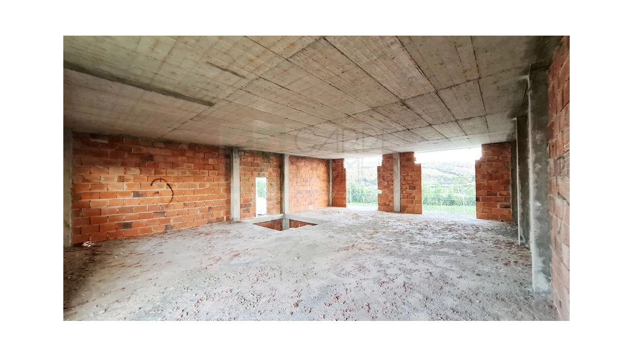 Terreno para Venda em Valado dos Frades Foto 80