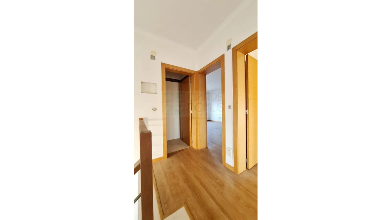 Terreno para Venda em Valado dos Frades Foto 60