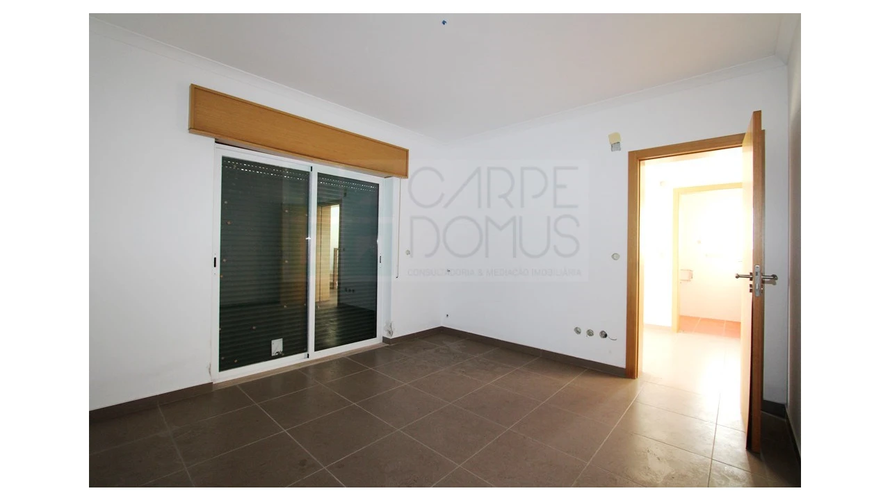 Terreno para Venda em Valado dos Frades Foto 49