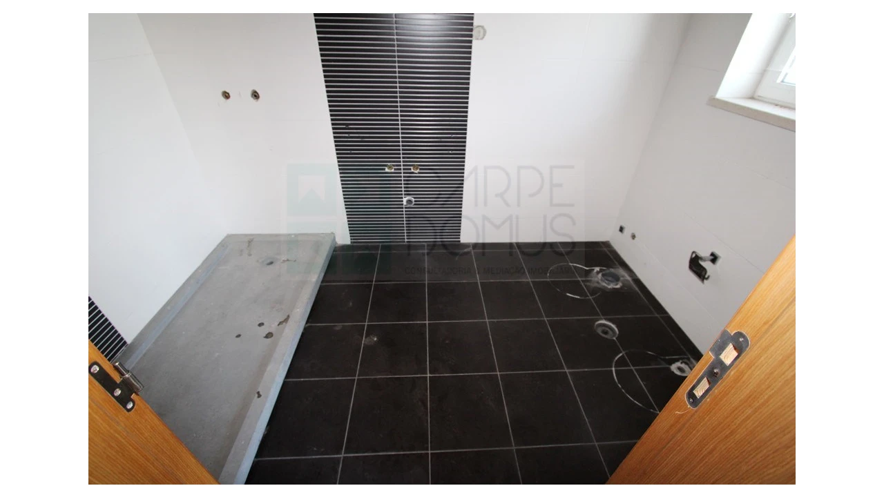 Terreno para Venda em Valado dos Frades Foto 25