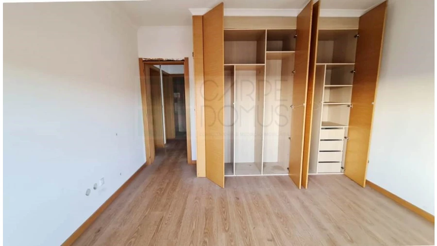 Terreno para Venda em Valado dos Frades Foto 58